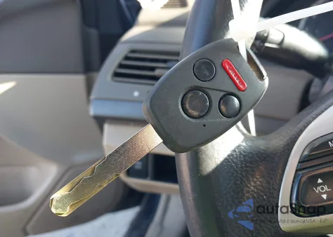 2008 Honda Accord 2.4 Lx z USA, uszkodzony, nr VIN 1HGCP263X8A147469